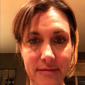 Meet your Posher, Nicolle